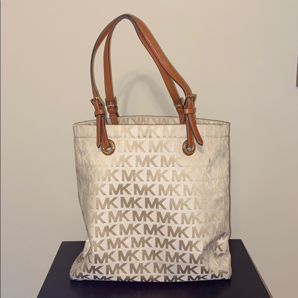 Michael Kors Tote